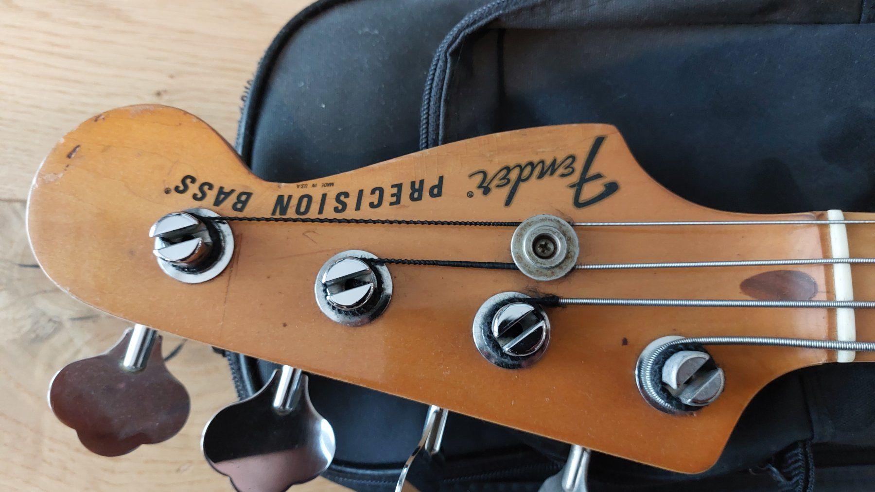 Fender Strumenti musicali: Fender Precision Bass 1977/78 – Usato da Seeberg venduto da Gebi8 2
