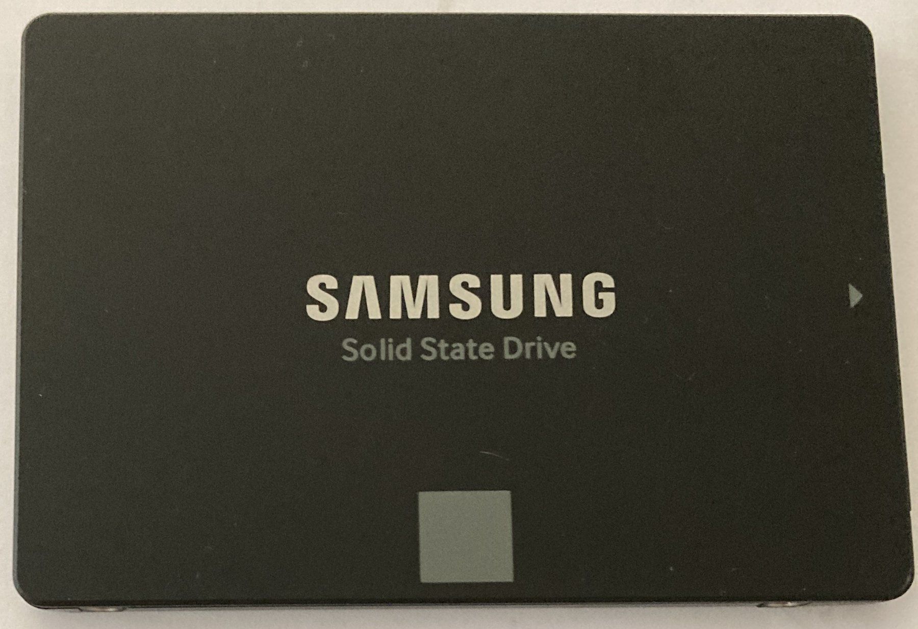 Samsung Dischi rigidi: Samsung SSD 870 EVO 1TB – Usato da Tagelswangen venduto da Harubi2 1