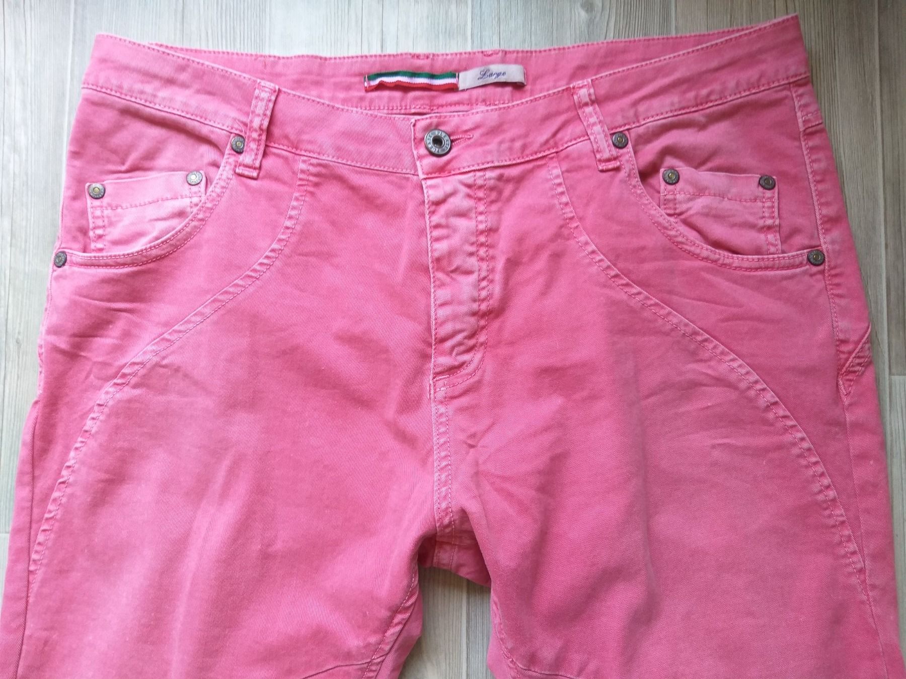 Please Jeans Jeans: PLEASE Jeans P20 taille / Grosse L – Usato da Cossonay-ville venduto da Super-Price-Quality 1
