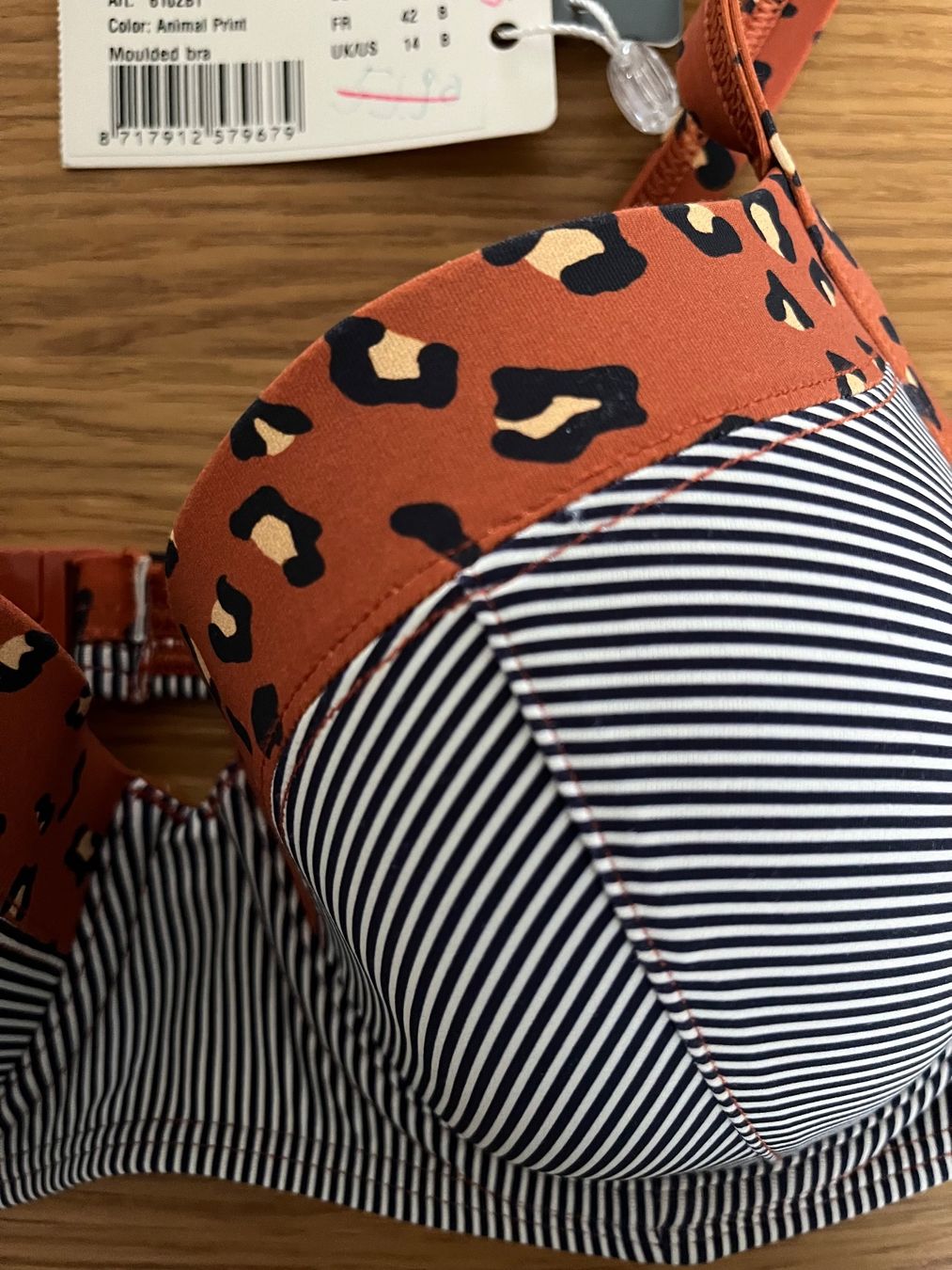 Costumi da bagno & Bikini: NEU! Schicker Bikini Grösse B80 gestreift mit Leo-Print – Nuovo e nell'imballaggio originale da Zürich venduto da cel_cw9k 3