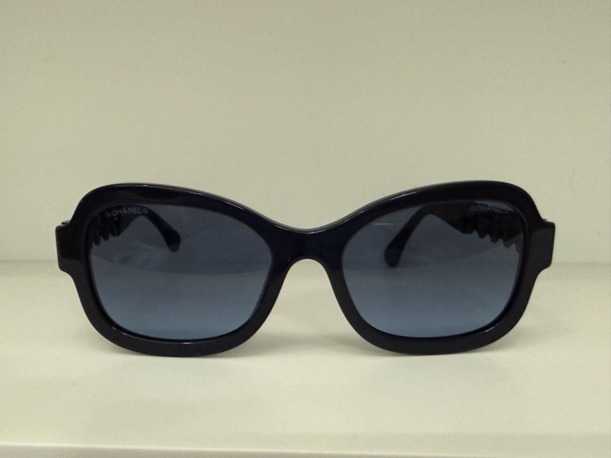 Chanel Lunettes & Verres: CHANEL Sunglasses – Neuf (Voir description) à Bäch SZ par jfog 1
