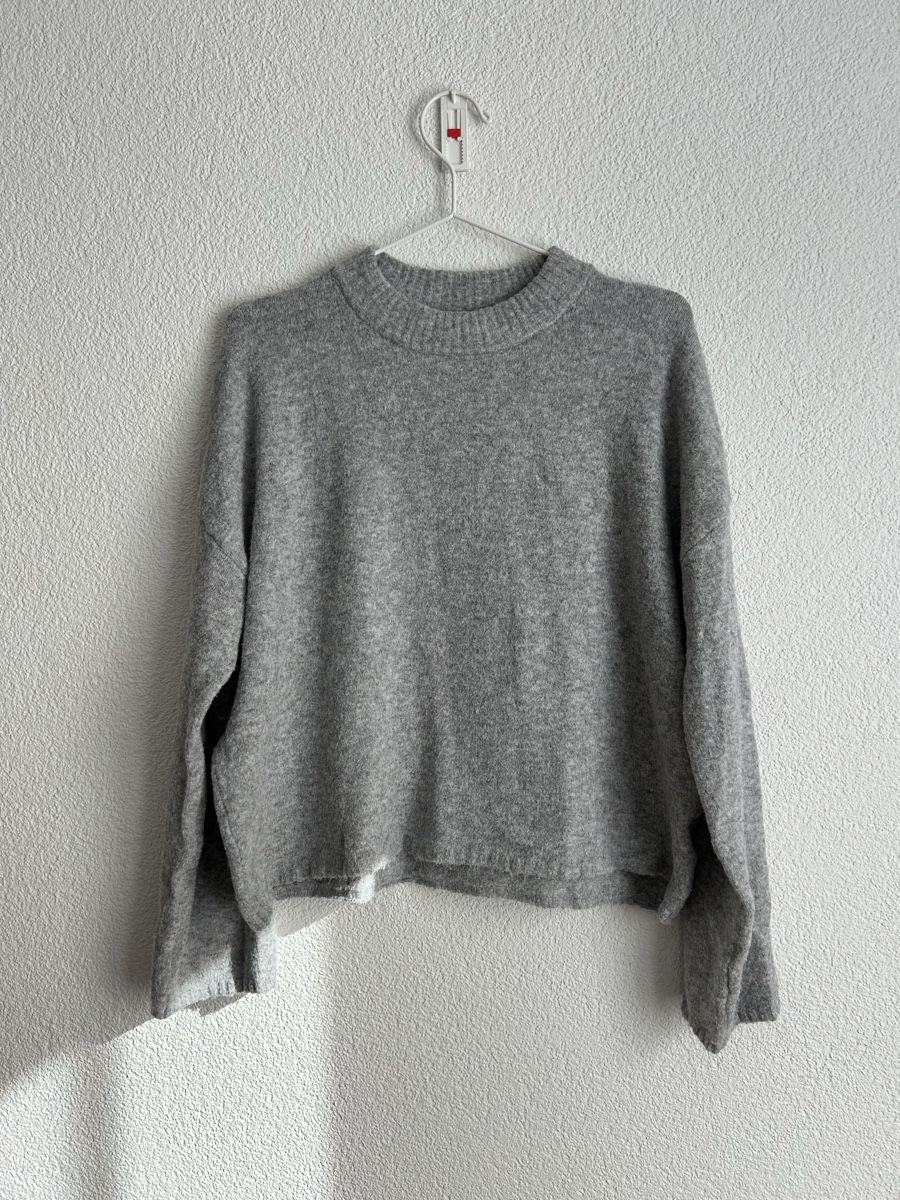 H&M Maglioni & Felpe: H&M Pullover grau – Usato da Chur venduto da faja7000