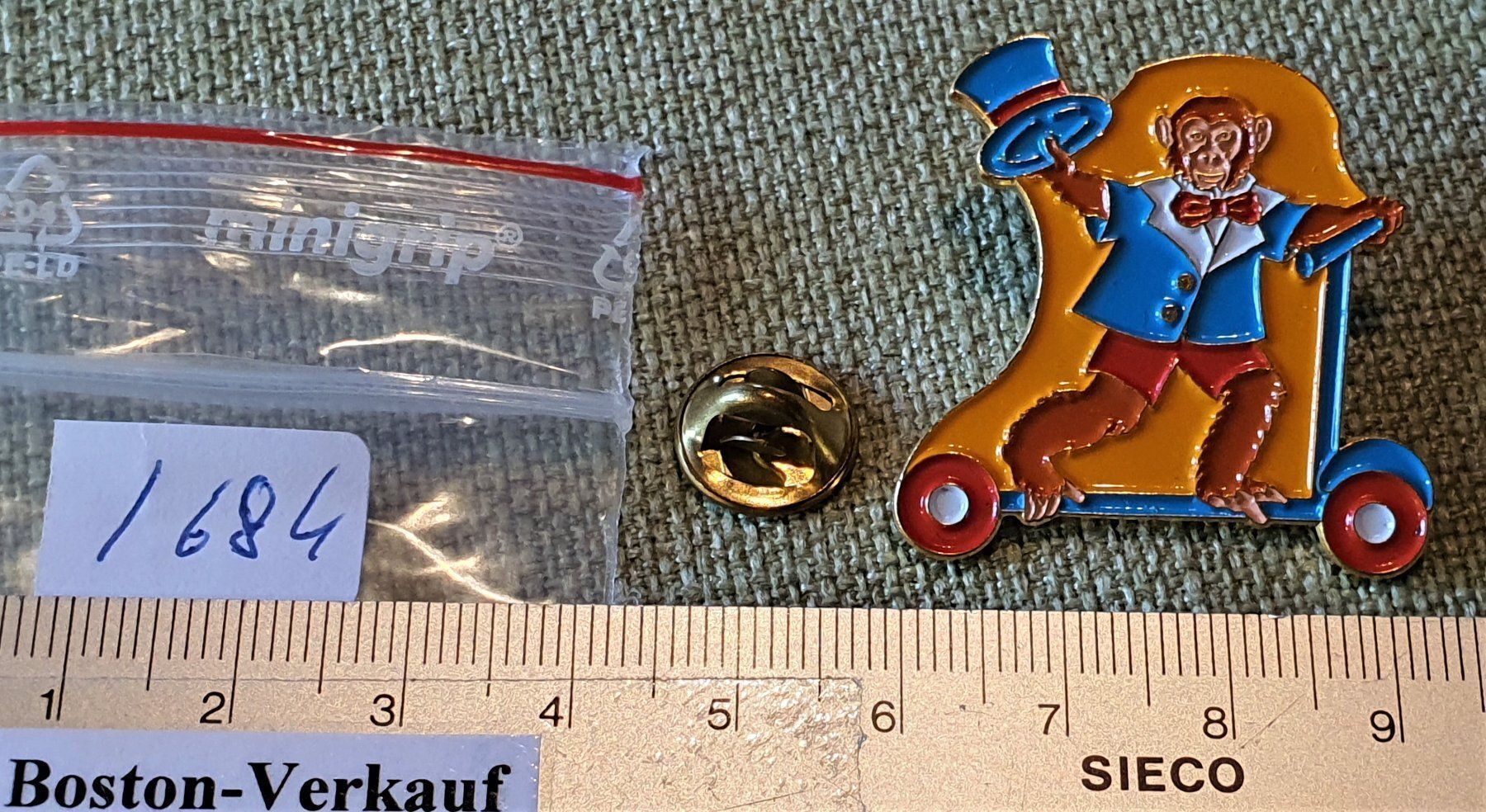 Placchette & Badge: I684 - Kunst Pin Simone Erni - Circus – Usato da Reinach BL venduto da Boston-Verkauf 1