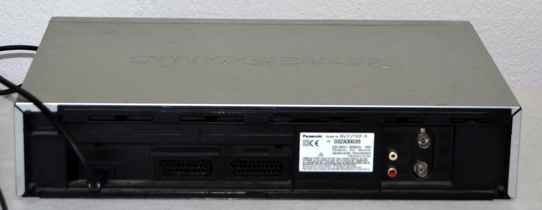 Panasonic Registratori: Videorecorder VHS Panasonic NV-FJ732F-S – Usato da Collonges venduto da arashee 2