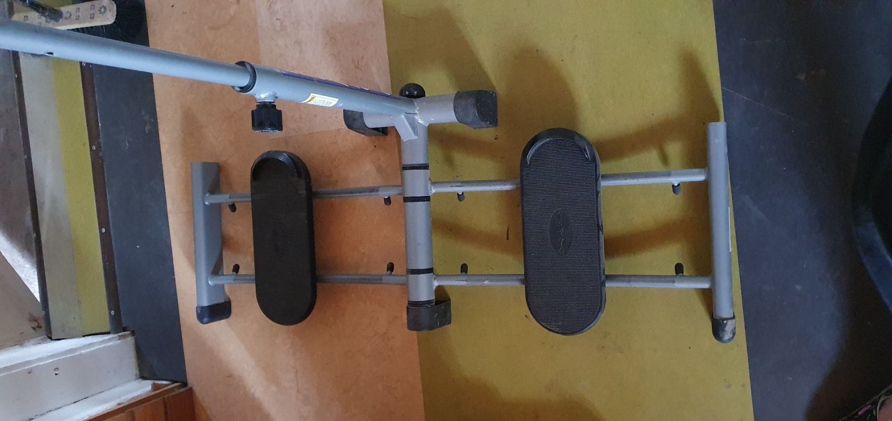 Hometrainer: Bein und Schenkel Trainer – Usato da Läufelfingen venduto da jac_vp95 1