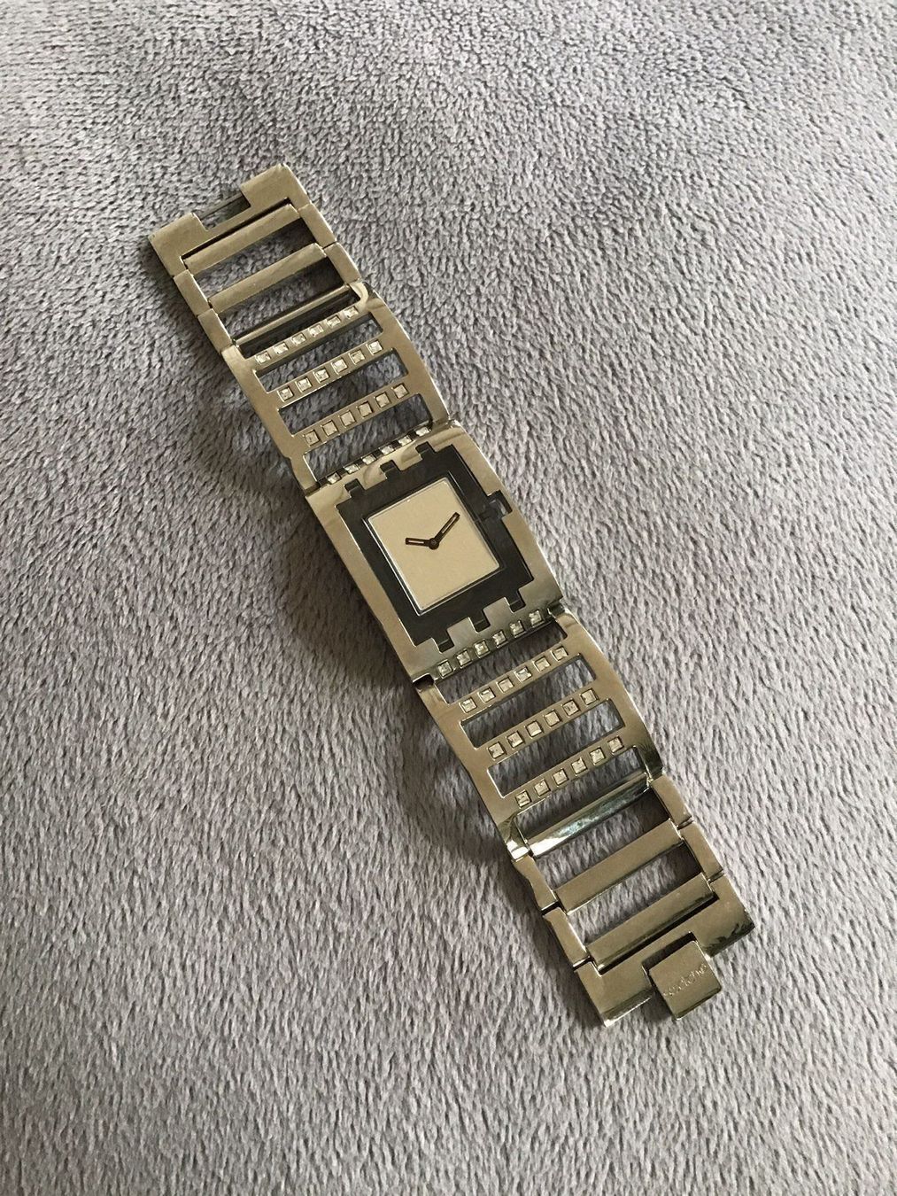 Swatch Bracciali & Braccialetti: Damen Armbanduhr Swatch – Nuovo (secondo la descrizione) da Zürich venduto da Balanca