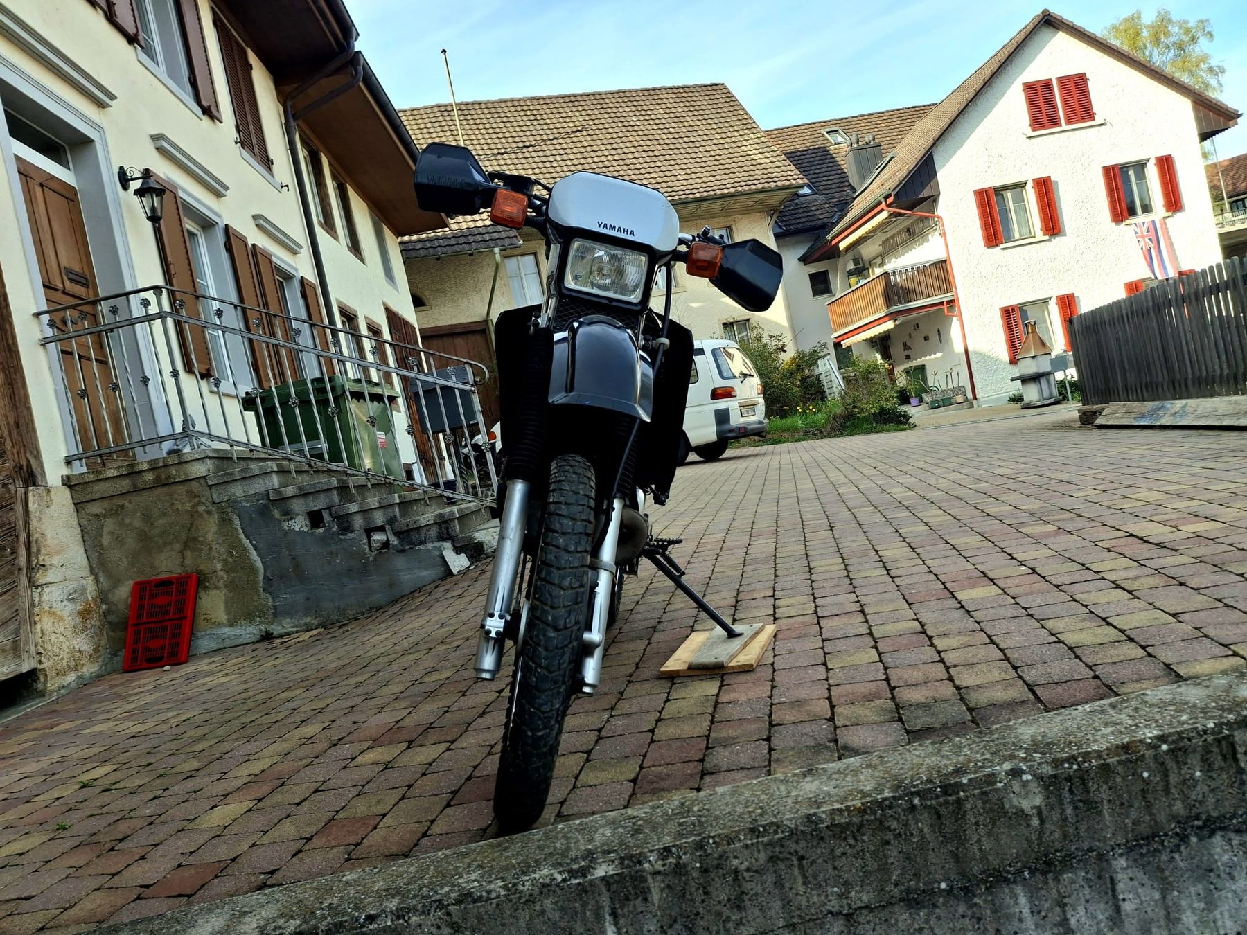 Yamaha Enduro: Yamaha DT 125 – Usato da Tegerfelden venduto da anna79 1