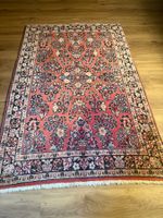 Alter und Antiker persischer Teppich (Sarogh)