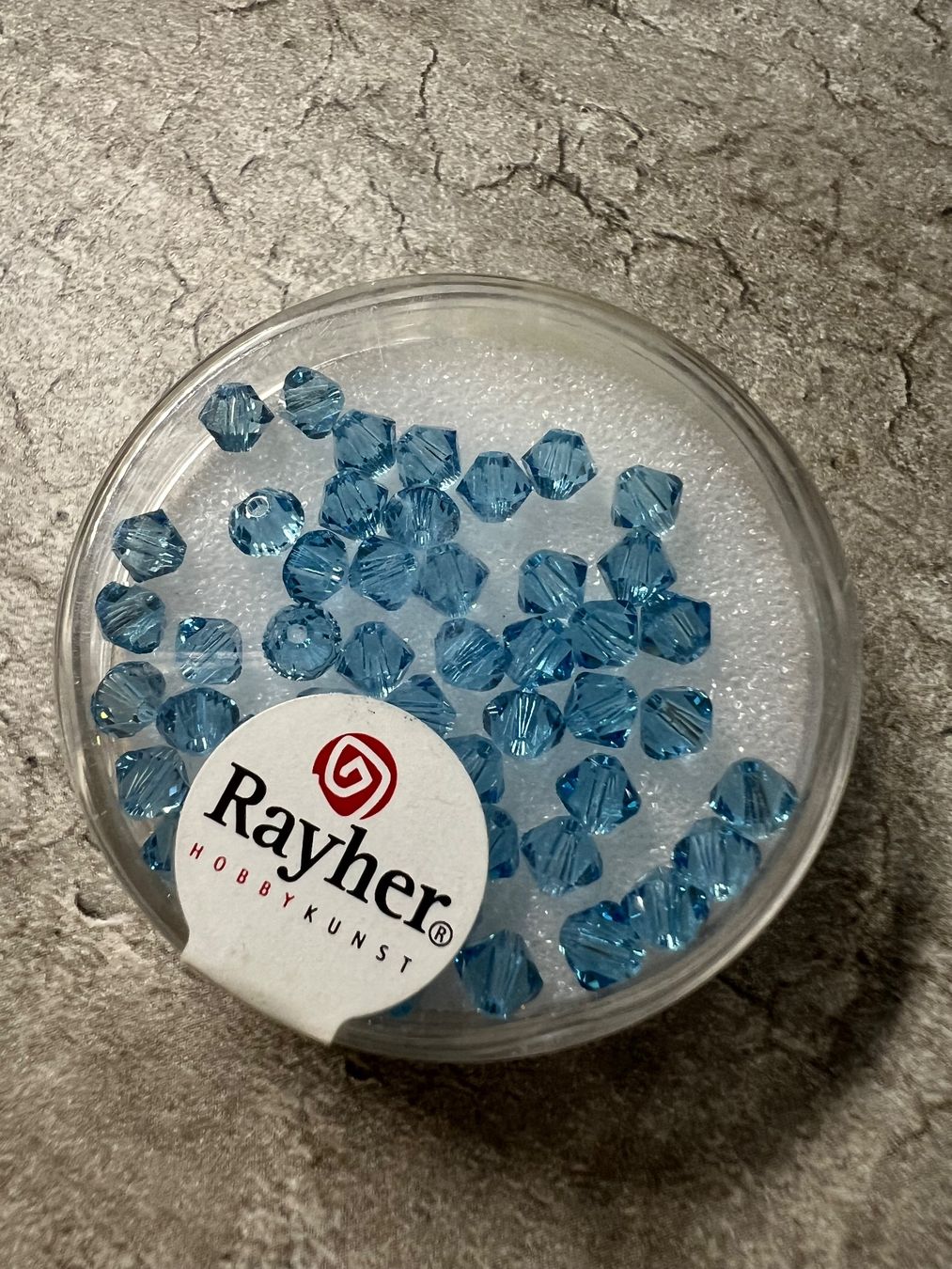 Perle (finte): Rayher / Swarovski Perlen 4mm – Nuovo e nell'imballaggio originale da Stein AG venduto da Anastasia_Asya