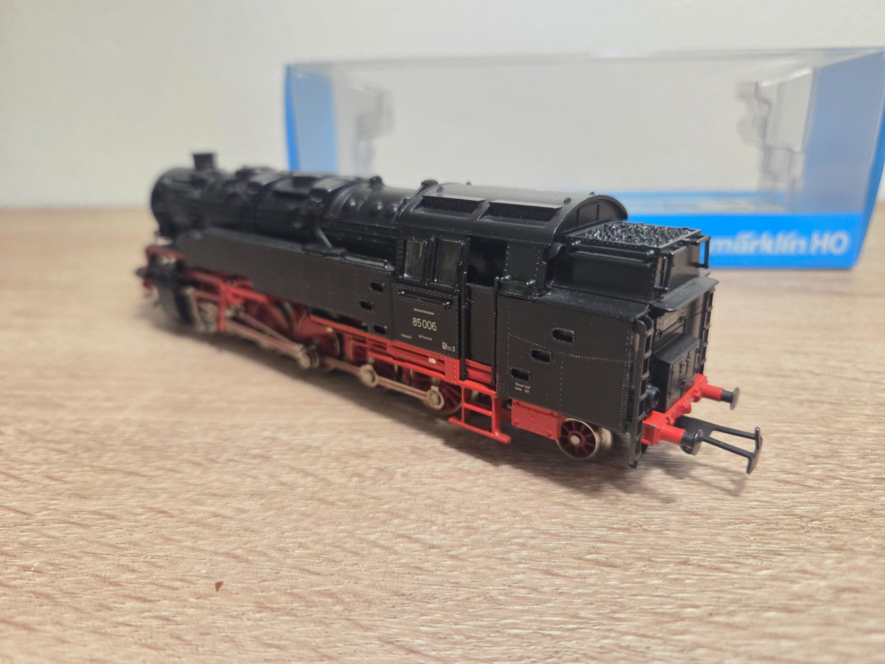 Märklin Modellini di ferrovie: Märklin 3308 Dampflok BR 85 DR H0 – Usato da St-Aubin-Sauges venduto da Lo_Go 4