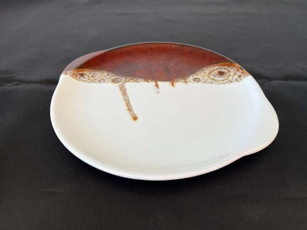 Piatti di portata: Teller / Platte Keramik Ø 22 cm  glasiert – Usato da Dübendorf venduto da Flyhigh
