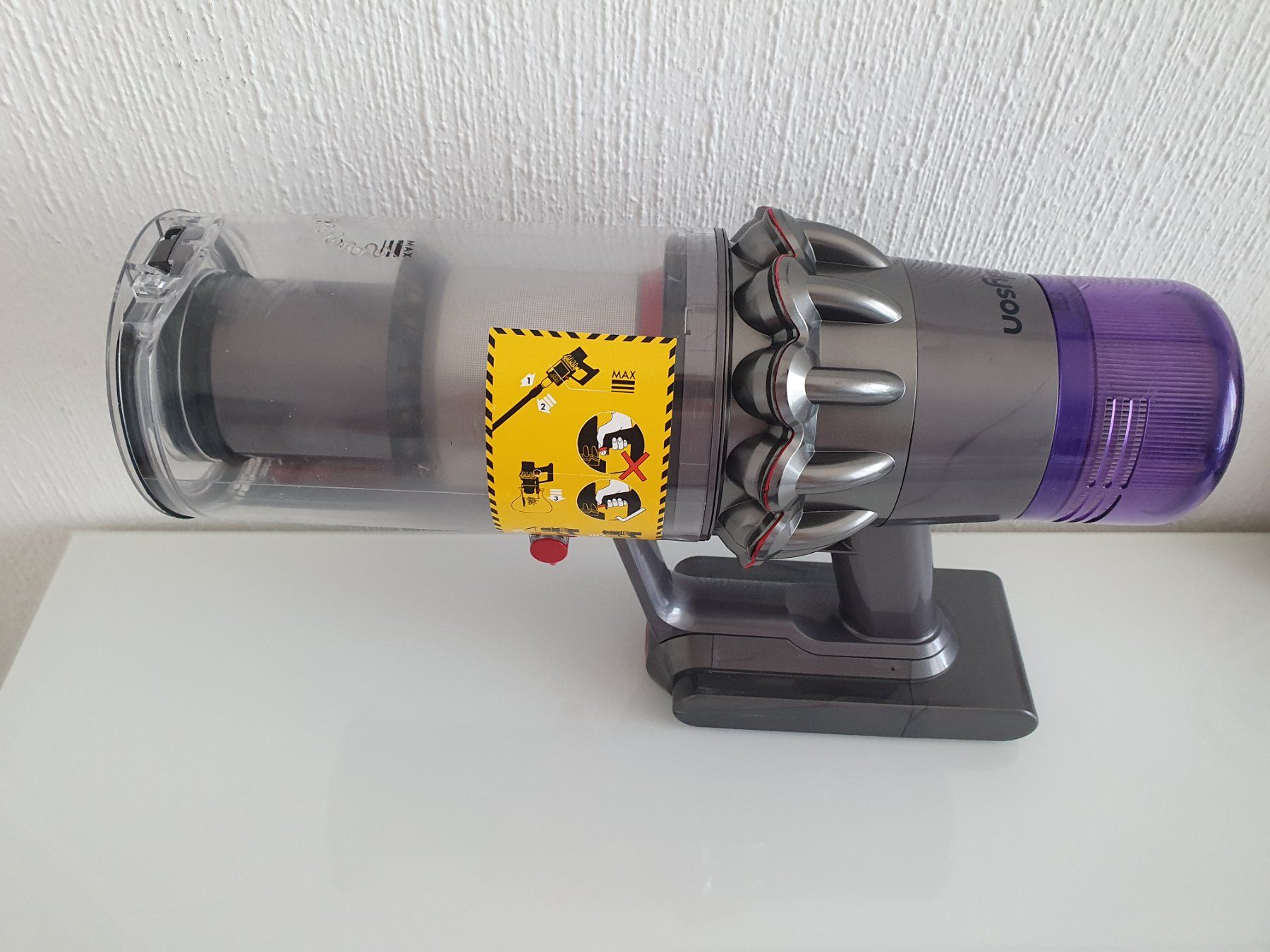 Dyson Aspirateurs & Accessoires: Dyson V11 déffectieux – Défectueux à Lausanne par Af2016 1
