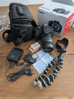 Canon EOS 700D mit Zubehör wie fernauslöser und Tasche. 
