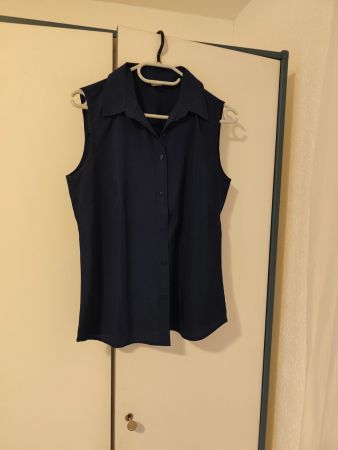 Dunkelblaue ärmellose Bluse, Grösse 38, top Zustand! ☀️