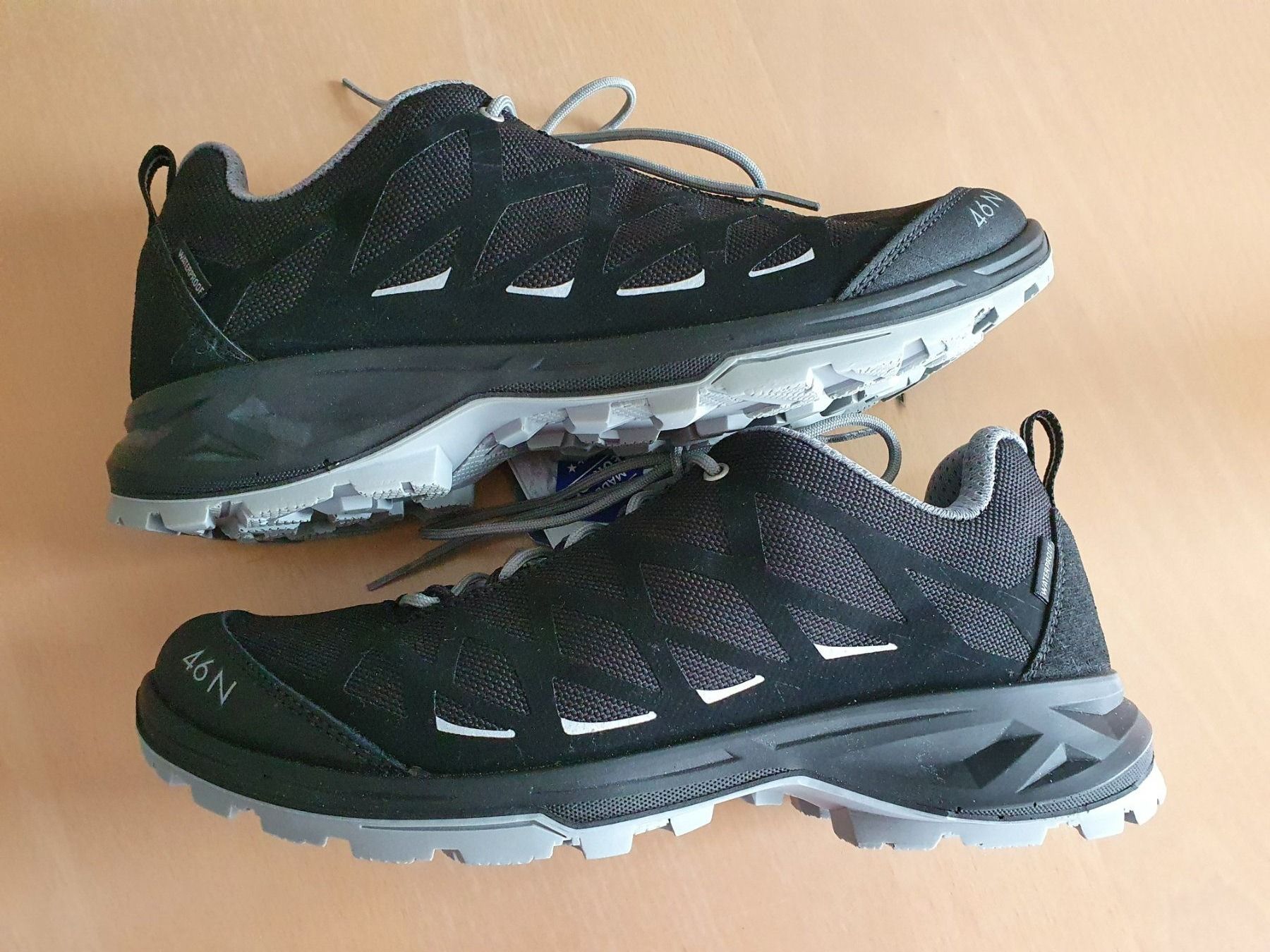Scarpe da uomo: Trekkingschuhe 46 Nord Otholite Gr. 40 – Nuovo (secondo la descrizione) da Mettmenstetten venduto da Espoirco1 1