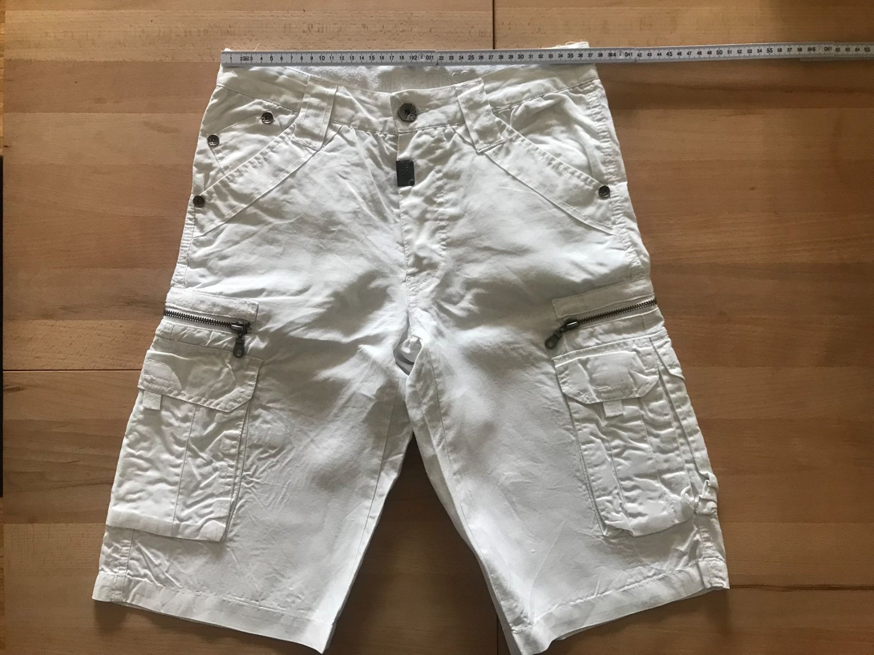 Pantaloni: Short Mac & Ross – Usato da Meyrin venduto da dijin