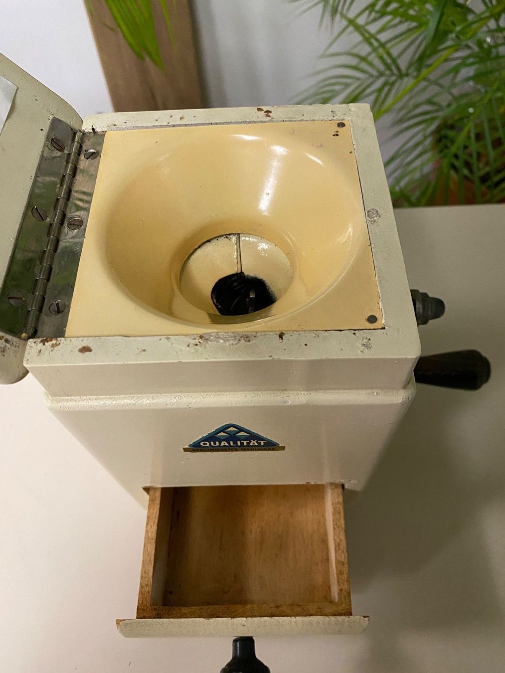Elettrodomestici da cucina: Schöne Kaffeemühle - 60er Jahre – Usato da Brügg BE venduto da schwimmer01 3