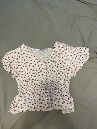 Bluse PIGALLE Blumenmuster Weiss Rot Grösse 36 guter Zustand
