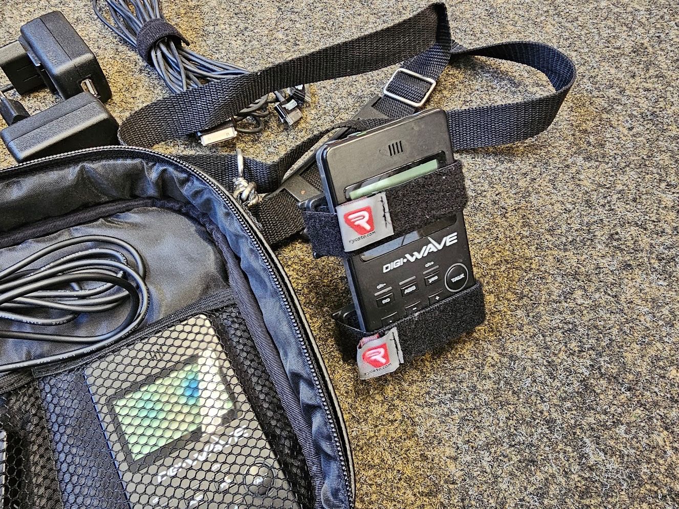 Funktechnik: Digi-Wave Wireless Intercom System mit 4 Einheiten – Gebraucht aus Neuhausen von PBMG 3