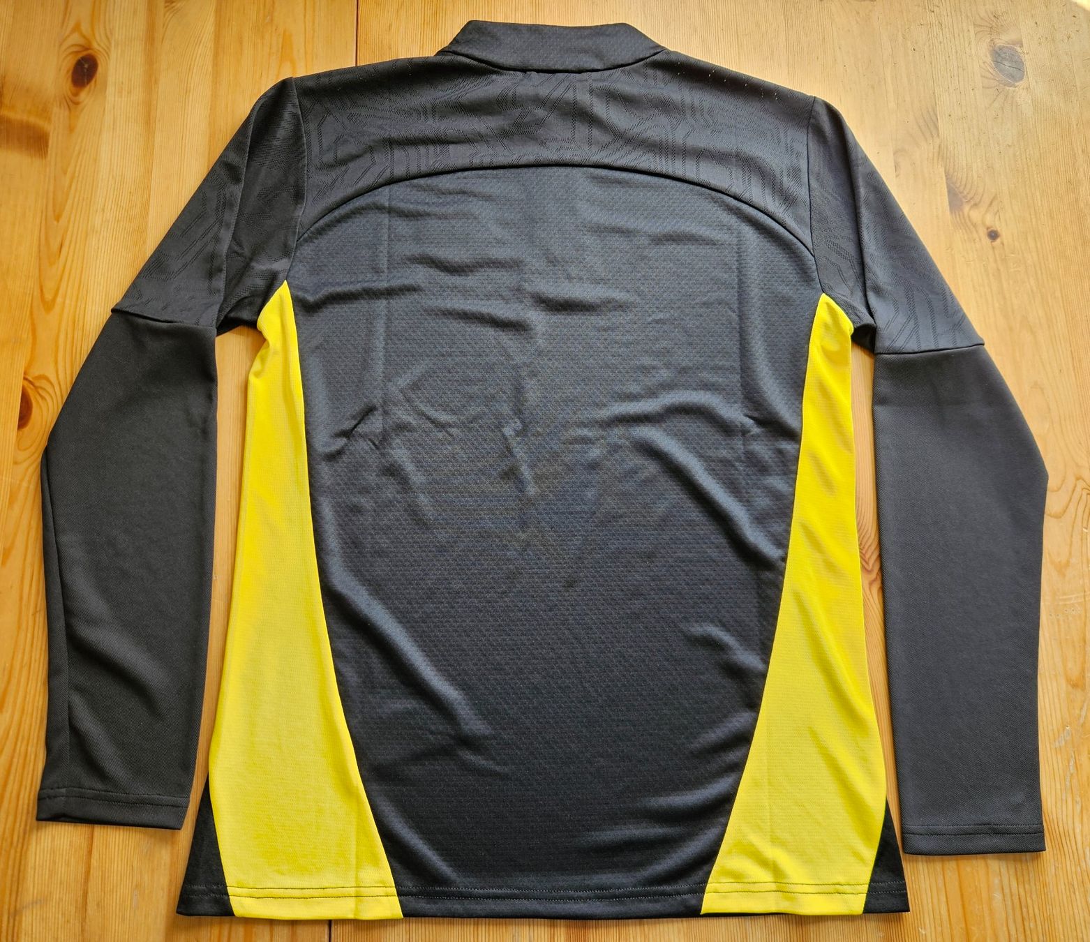 Puma Leibchen & Hosen: Borussia Dortmund Trainingsoberteil NEU Puma Grösse M BVB – Neu (gemäss Beschreibung) aus Hägglingen von United-Village-Trade 5
