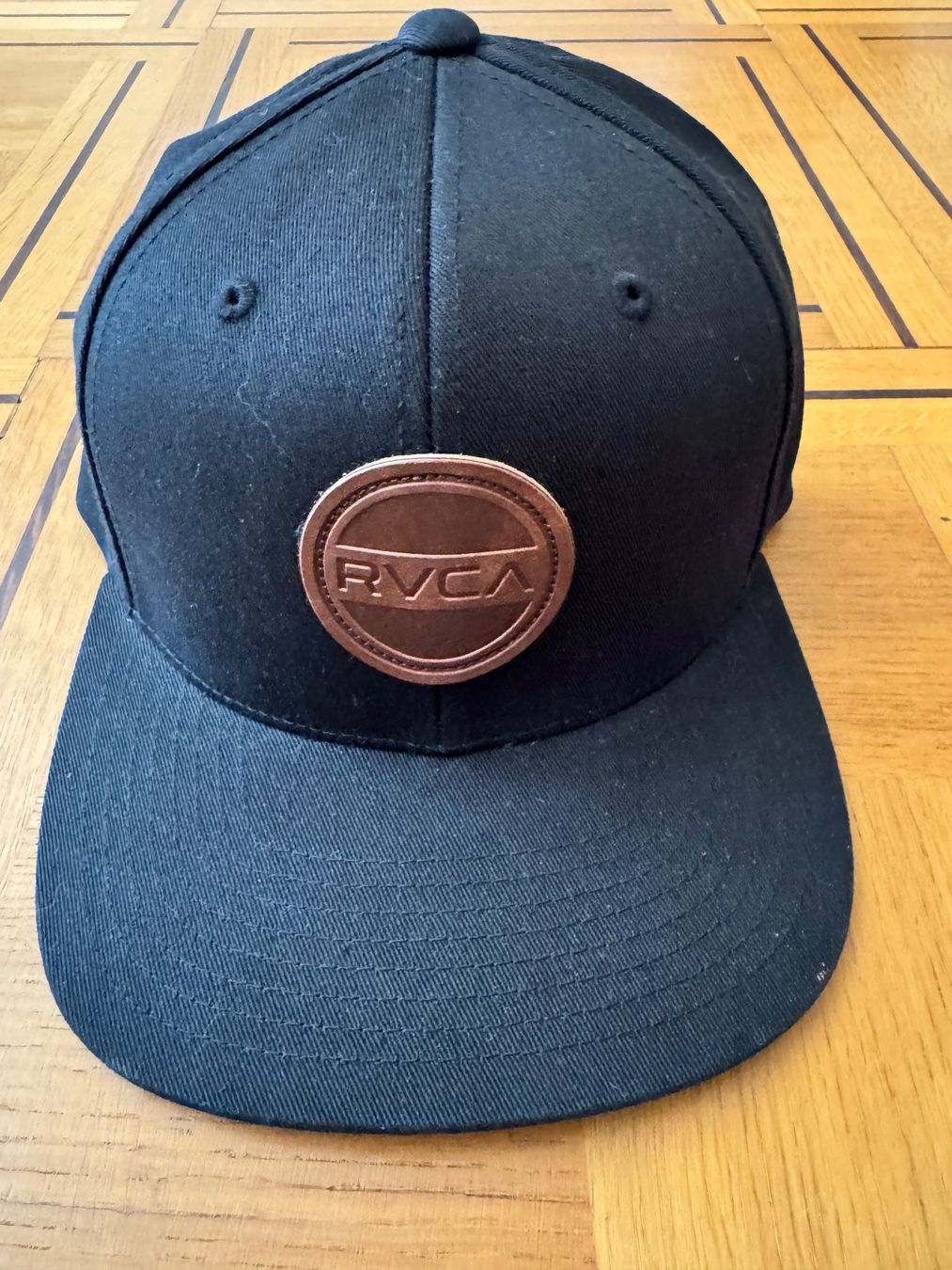 Sonstige Kleidung & Accessoires: Neue Caps Kappen RVCA div. Farben – Neu (gemäss Beschreibung) aus Seewen SZ von web_ 3