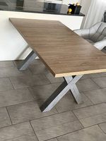 Esstisch leicht zerkratzt ausziehbar