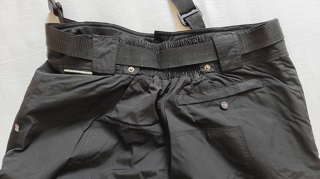 Pantaloni: Pantaloni da sci – Usato da Lugano venduto da claudio.luga