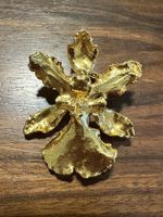 Tiara Creation | Vergoldet | Orchideen-Aufhänger/Brosche