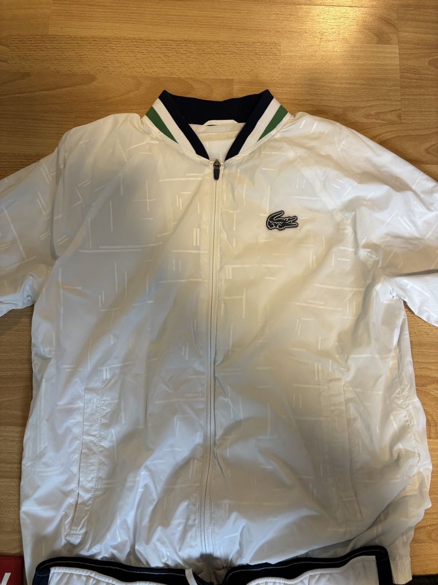 Lacoste Kleiderpakete: Lacoste Sport All-White Tracksuit – Gebraucht aus Chur von ClothesCute7000 6