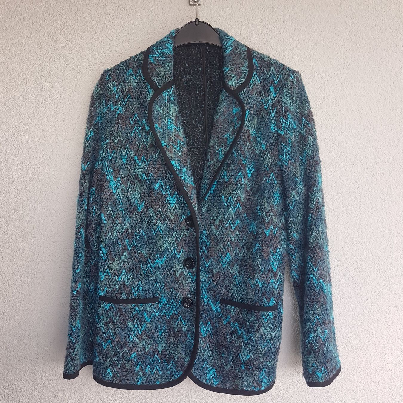 Giacche: Jacke Sommermann Gr.40 blau gemustert – Usato da Uetendorf venduto da oinkioink88