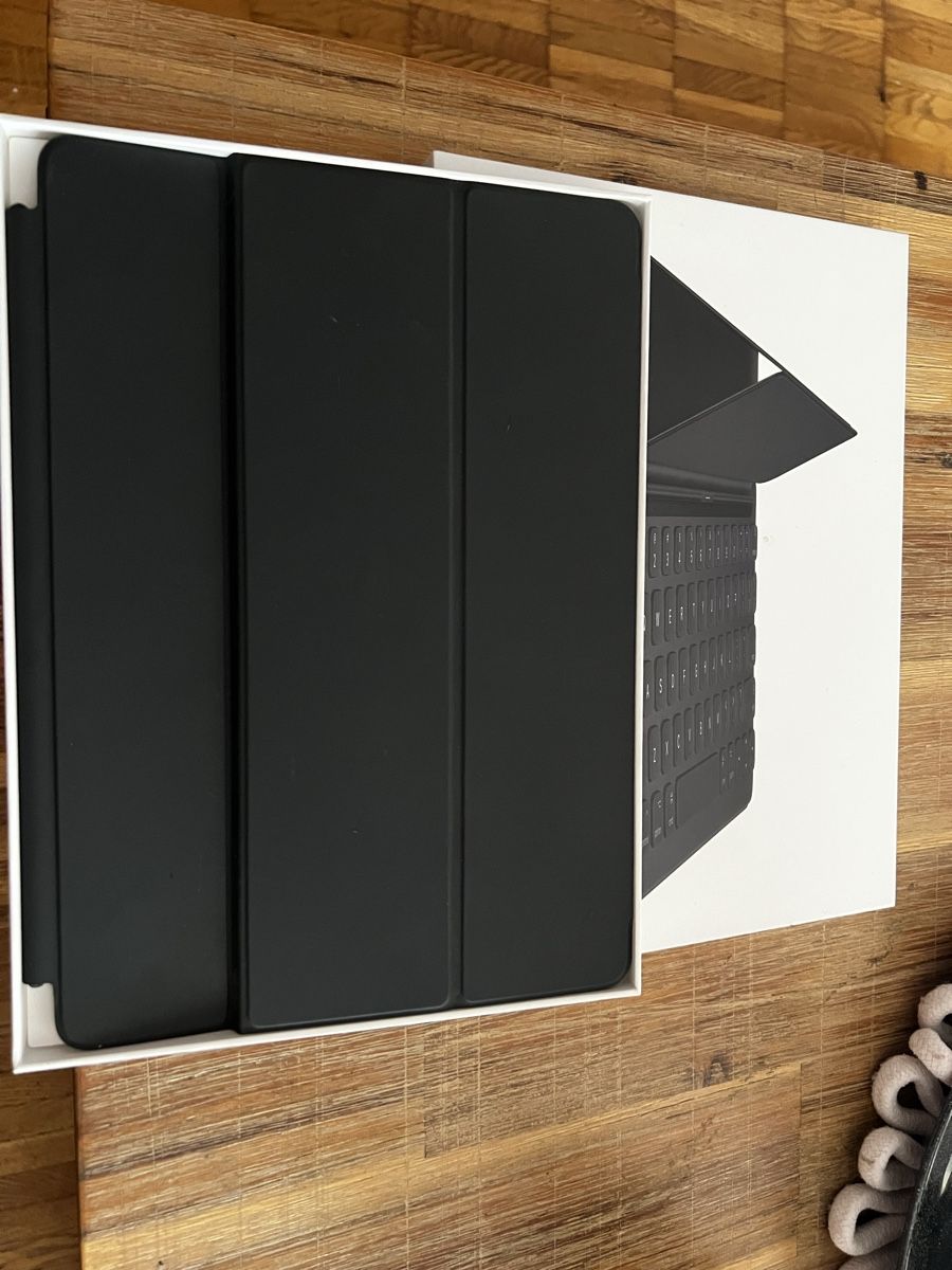 Apple Tastiere: Ipad Smart Keyboard  – Nuovo (secondo la descrizione) da Dietlikon venduto da Luka_Bilic 2