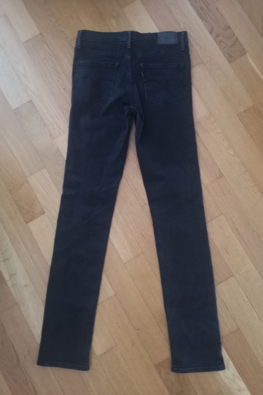 Levi's Jeans: Levi's 312 Shaping Slim W29 L34 – Usato da Niederbipp venduto da kevintifu20