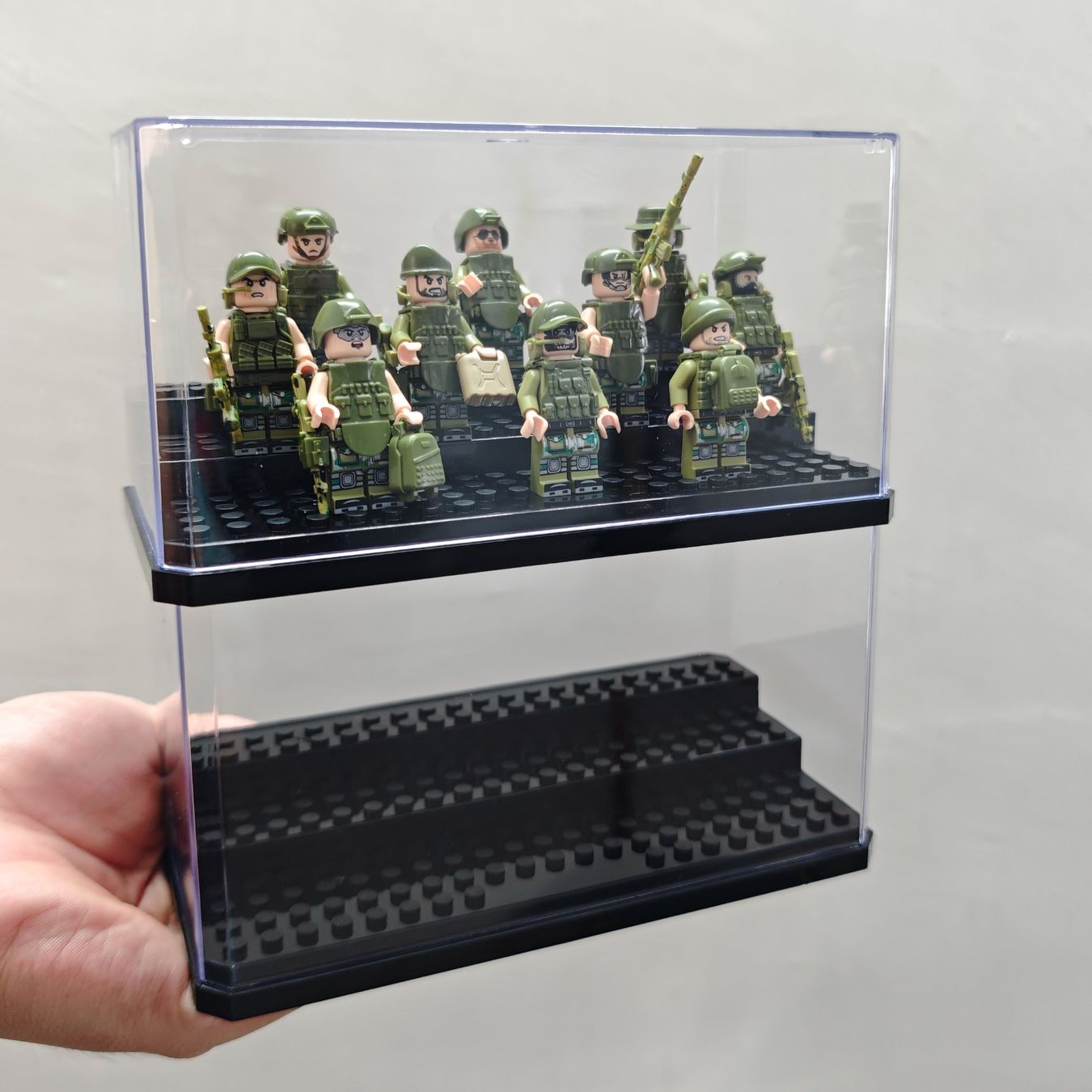 Lego Kit di costruzioni: 1 stk - Lego Minifigure Display Case only – Nuovo (secondo la descrizione) da Glattbrugg venduto da har_jgc7 9