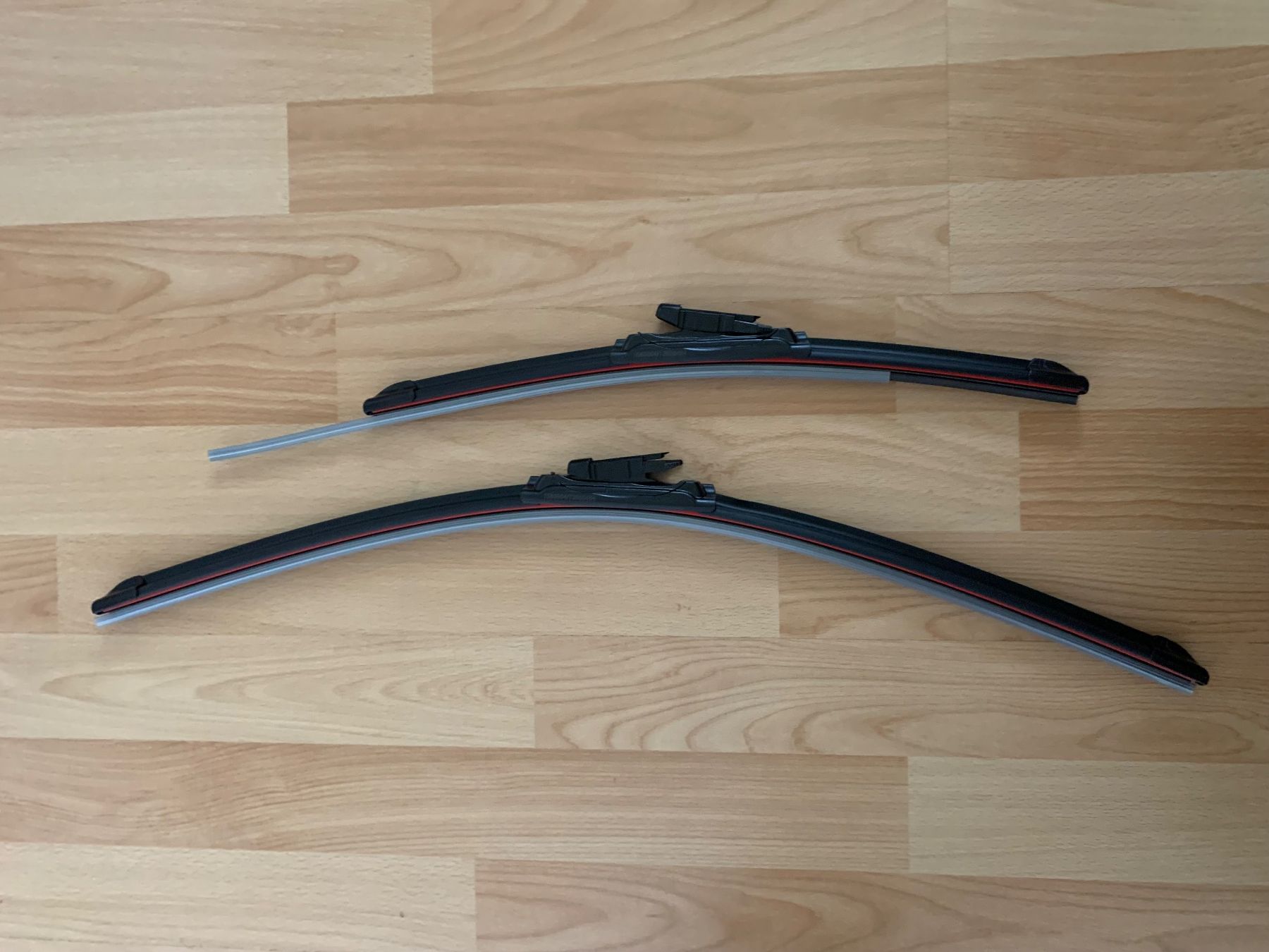 Tutti pezzi di ricambio auto: Ridex Auto-Scheibenwischer 650mm 450mm – Nuovo e nell'imballaggio originale da Huttwil venduto da Nanici