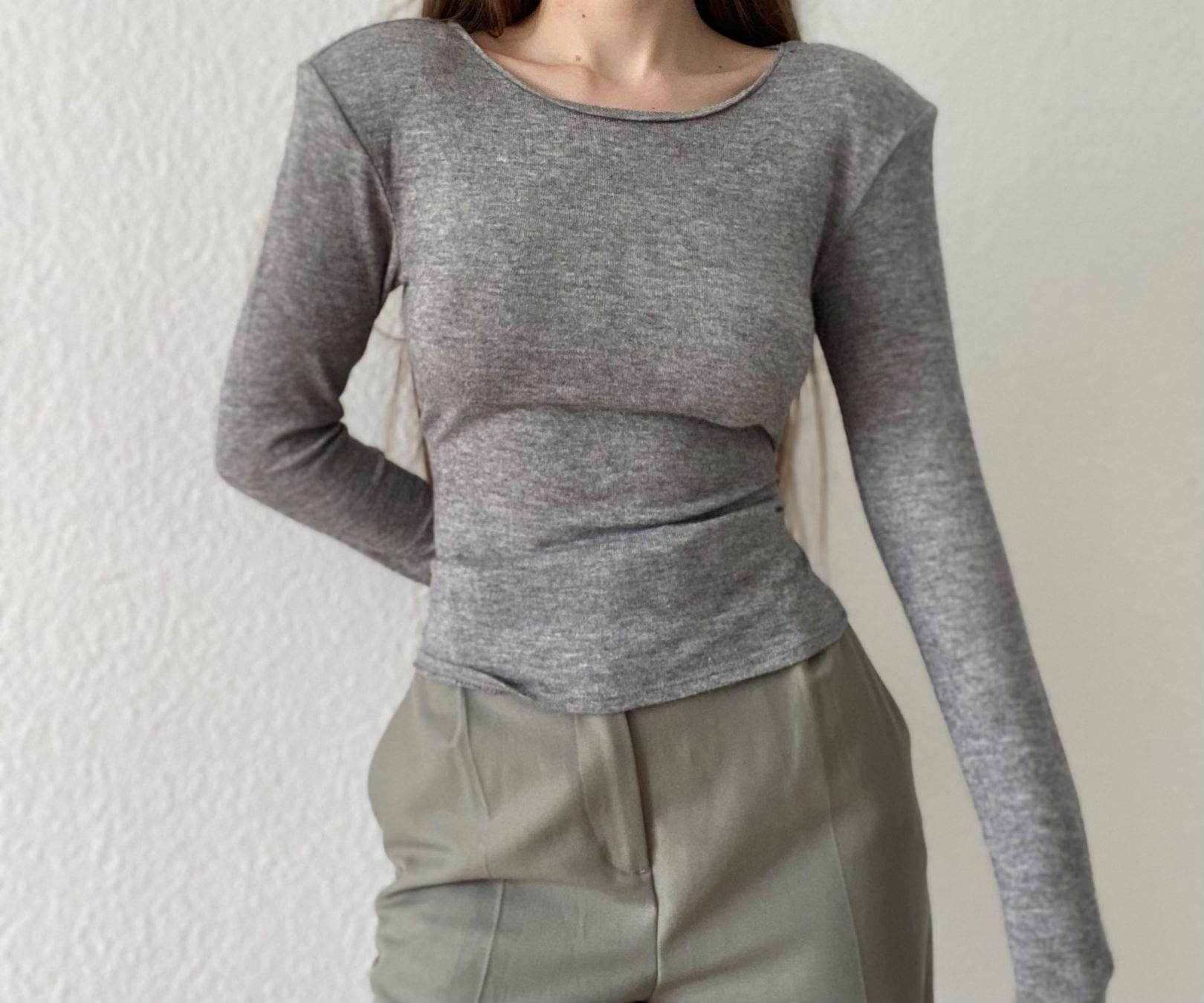 Zara Top: ZARA TOP MIT SHOULDER PADS – Nuovo (secondo la descrizione) da Schlieren venduto da notkrys