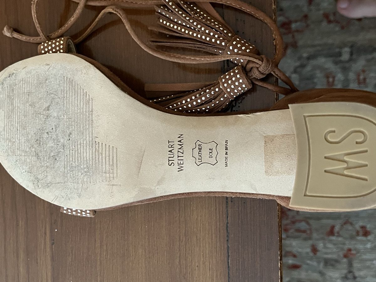 Stuart Weitzman Scarpe da donna: Stuart Weitzman Schnürsandalen, Gr. 40, Cognac, Fransen – Usato da Zürich venduto da 4samsala 5