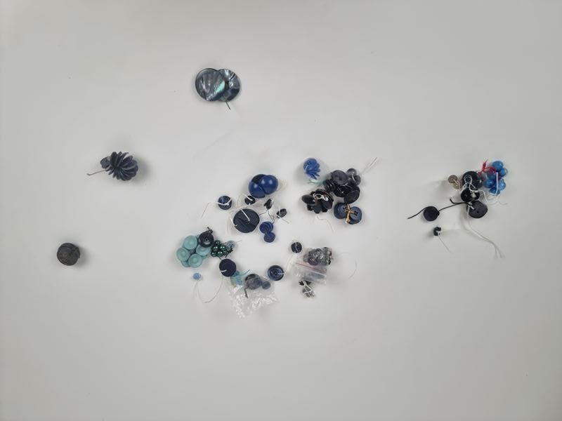 Boutons: Verschiedene blaugrüne Knöpfe – D'occasion à Urtenen-Schönbühl par Restwert_Schoenbuehl 5