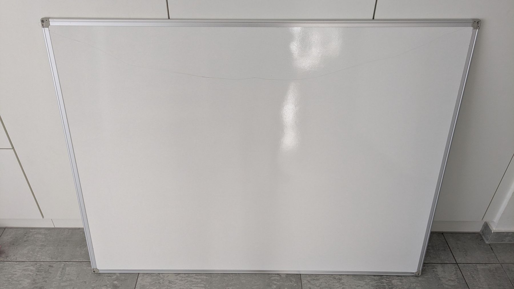 Wandtafeln: Grosses Whiteboard – Gebraucht aus Zürich von versolalto