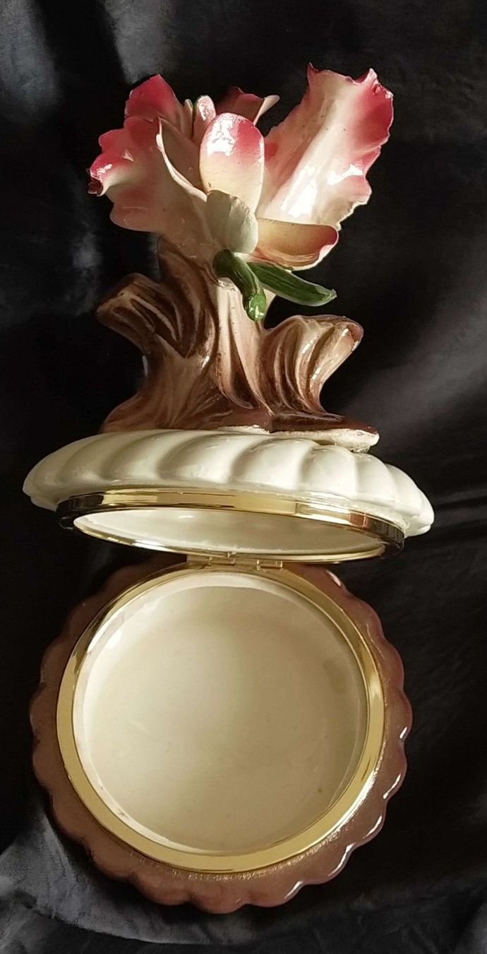 Zuccheriere: Bomboniere / Schmuckkästchen mit Blumenfigur – Nuovo (secondo la descrizione) da Zürich venduto da 1-2-3-Verkauft 6