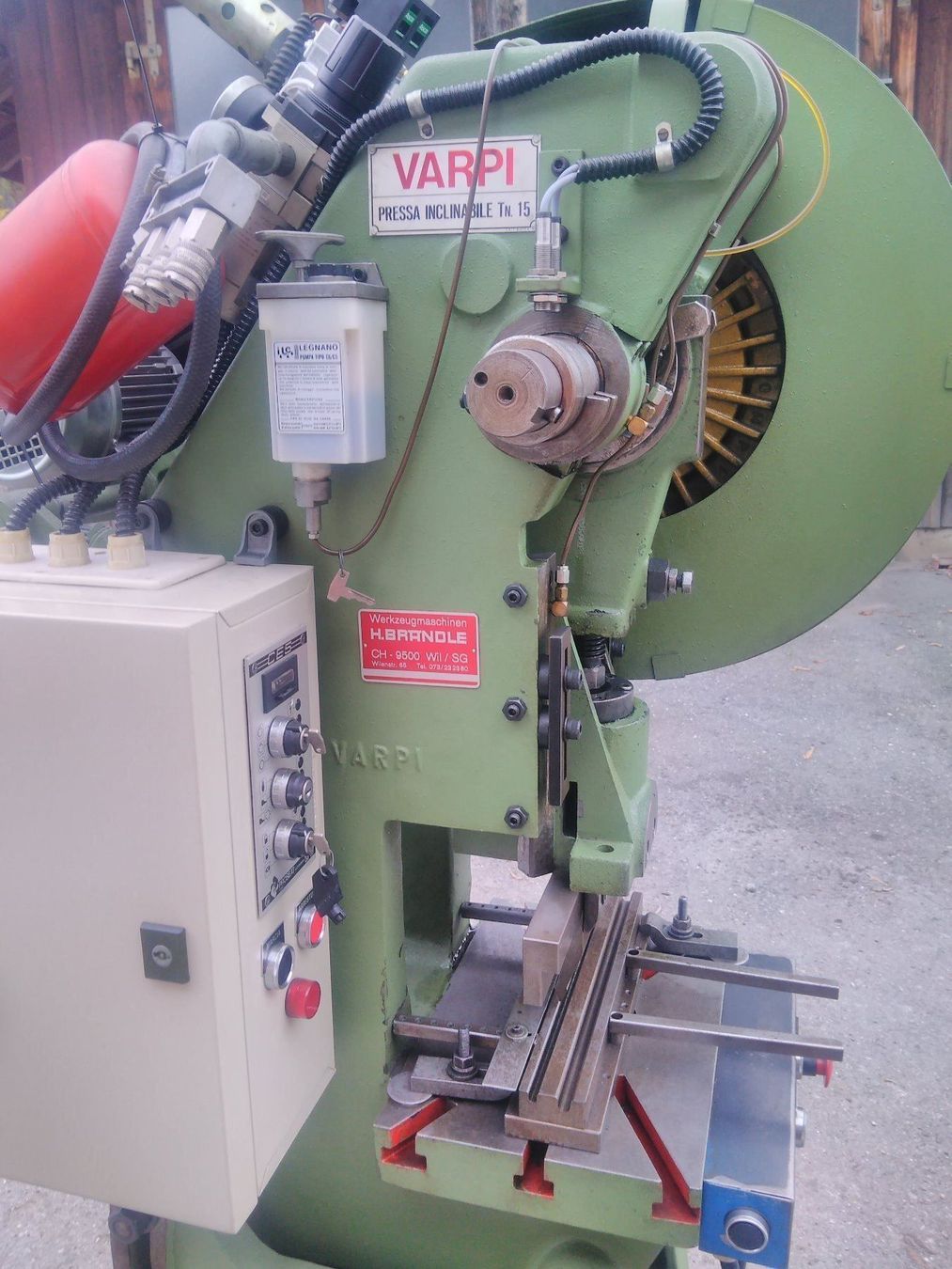Tutte le macchine: Exzenterpresse- Stanzmaschine – Usato da Zihlschlacht venduto da Kreis68 3