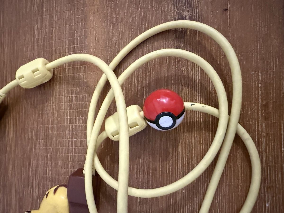 Nintendo Console: Nintendo Gameboy Link Kabel Pokemon Pikachu – Usato da Schliern b. Köniz venduto da 505SR2.0 2