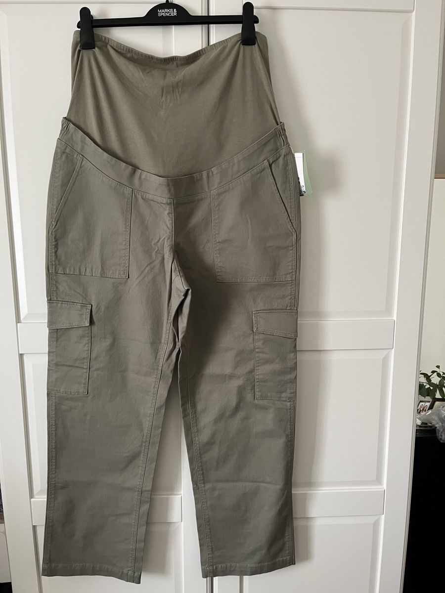 H&M Hosen: Cargo Maternity Hose – Neu und originalverpackt aus Allschwil von eyl_bb8q