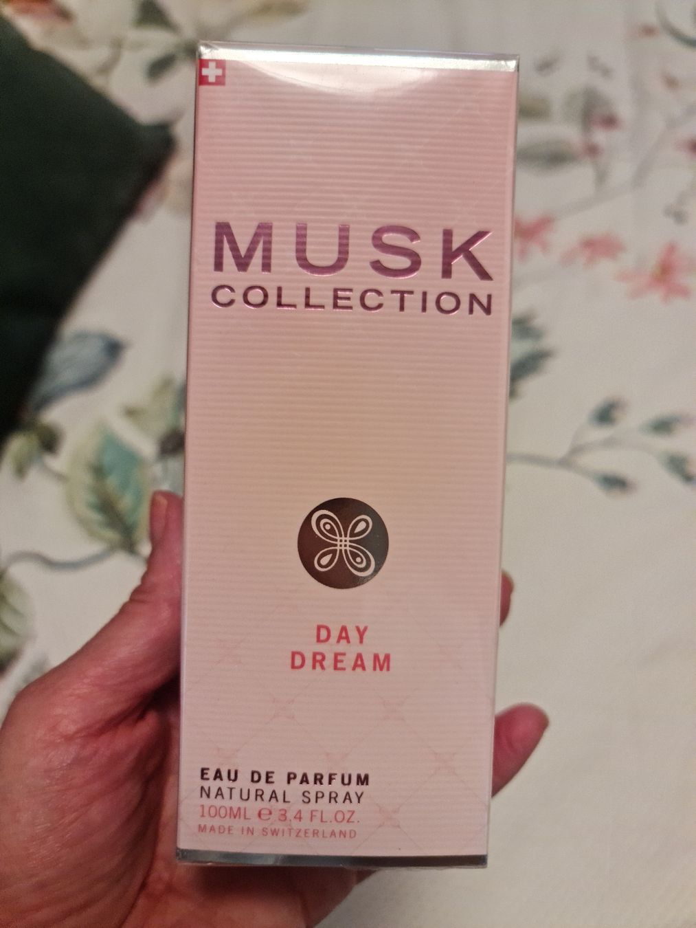 Profumi & Eau de Toilette: MUSK COLLECTION PARFUM 100 ML DAY DREAM – Nuovo e nell'imballaggio originale da Pratteln venduto da bea_bxv5