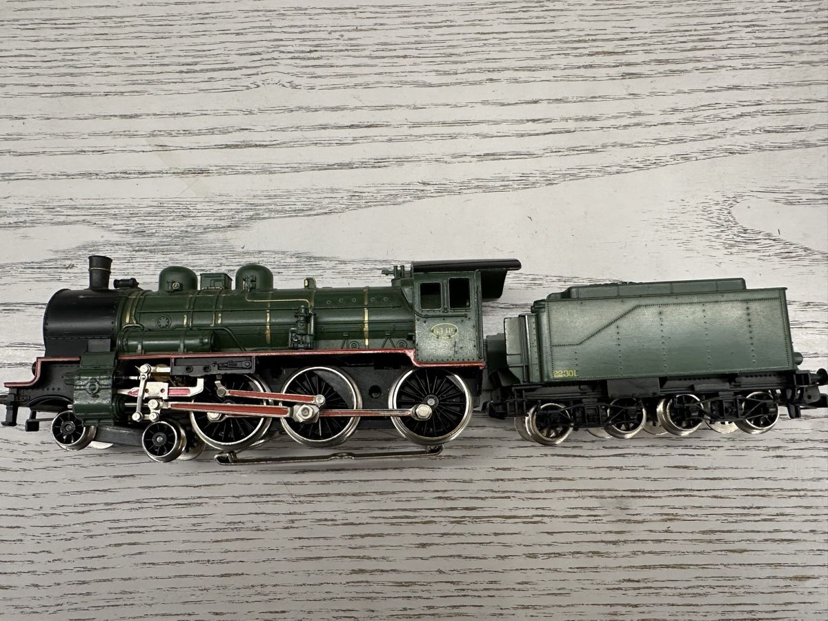 Märklin Modellini di ferrovie: Märklin 3086 SNCB BR 64 – Usato da Lupsingen venduto da New-Haven 2