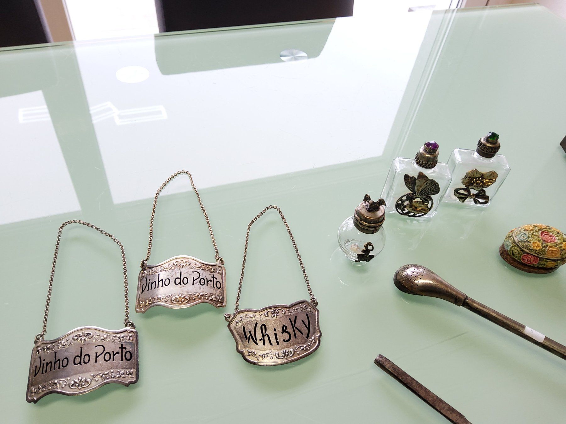 Altro per Eventi aziendali & Feste: Lot d'articles de brocante  – Usato da Malleray venduto da Broc-Mo 1