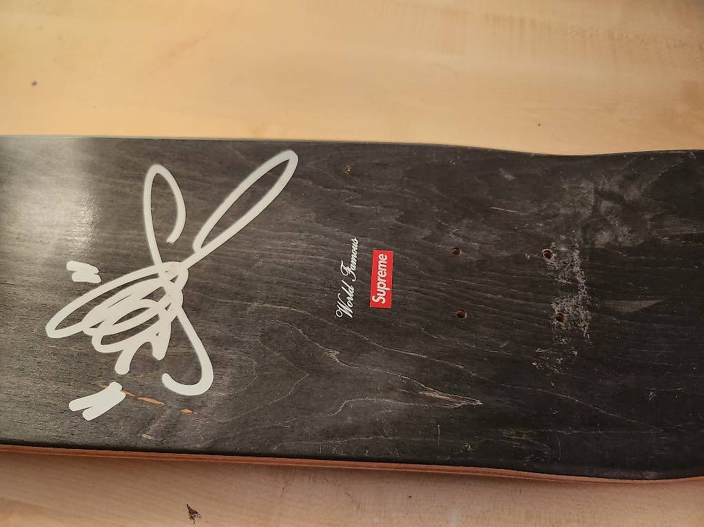 Supreme Skateboards: Supreme skateboard 8' silent thunder – Usato da La Tour-de-Peilz venduto da ale_k9mq 3