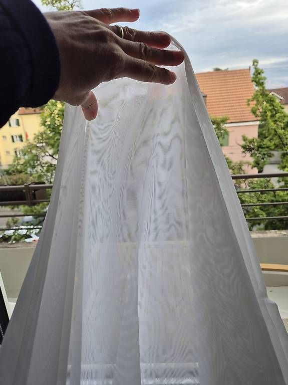 Tessuti: Wunderschöner Vorhangstoff – Usato da Winterthur venduto da electone