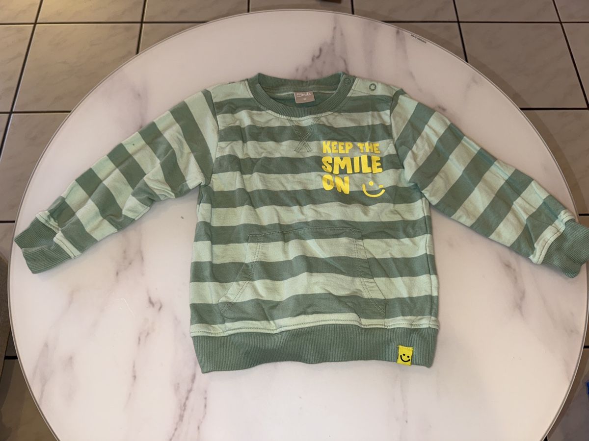 Maglioni & Felpe: Smile Pullover Grösse 92 – Usato da Wangen b. Olten venduto da na_wal