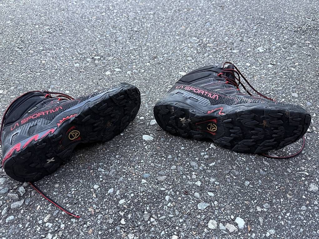 Scarpe da uomo: Scarponcini da montagna – Usato da Lostallo venduto da Berenike 1