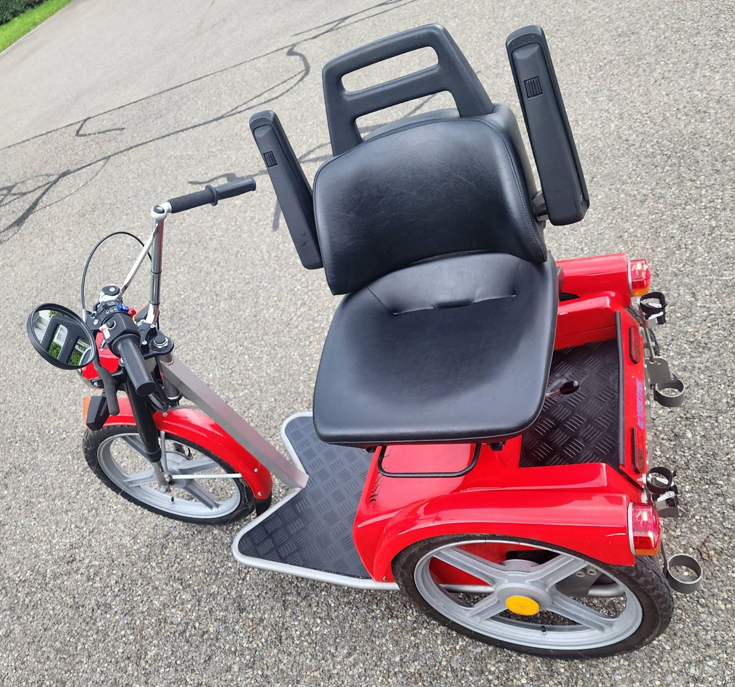 Kyburz Elektromobile: Schöner Kyburz Classic 10km/h neue Traktionsbatterien 85AH – Gebraucht aus Rapperswil SG von Infoserve 2